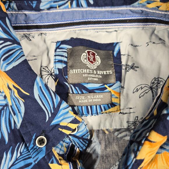 Stitches & Rivets Men’s XL Hawaiian Shirt Floral AOP Button Down Short Sleeve - Picture 3 of 6